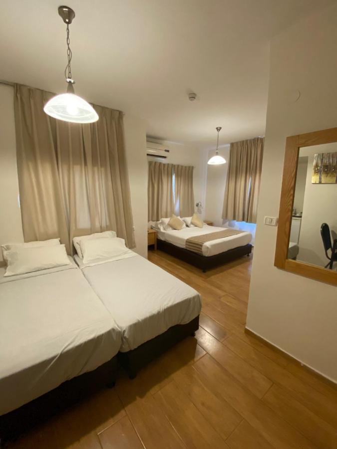Berger Hotel Tiberias Exterior foto